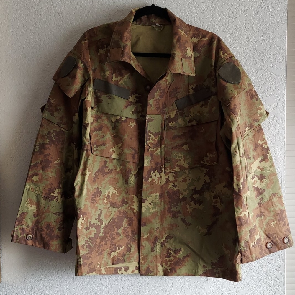 Camouflage Jacket Size L